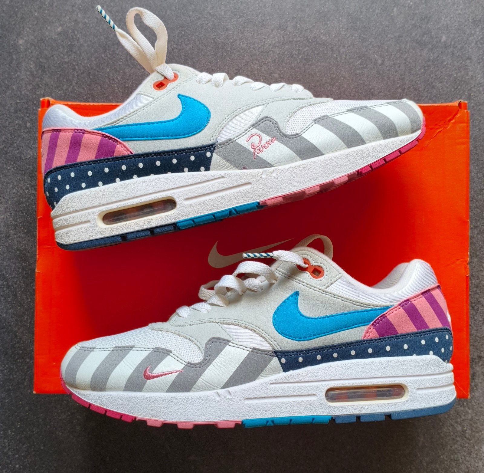 Nike Air Max 1 Parra - 41, Kleding | Heren, Overige kleuren, Nike, Ophalen of Verzenden, Sneakers of Gympen