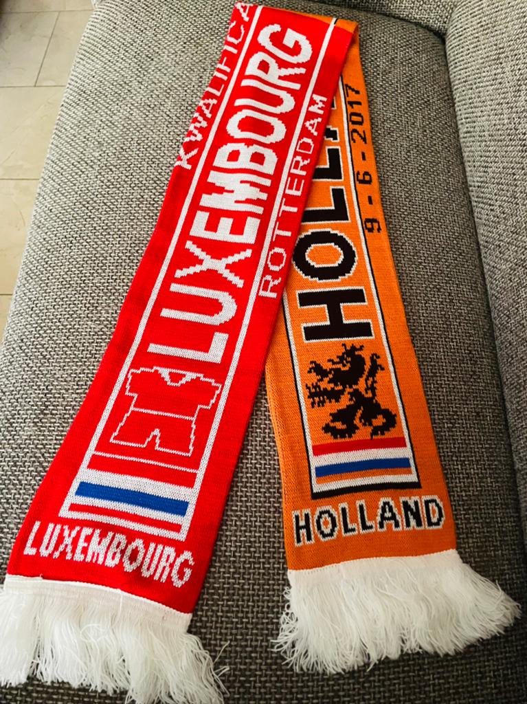 Supporterssjaal Holland/Luxemburg Kwalificatie WK 2018, Ophalen of Verzenden, Nieuw, Overige binnenlandse clubs, Vaantje of Sjaal