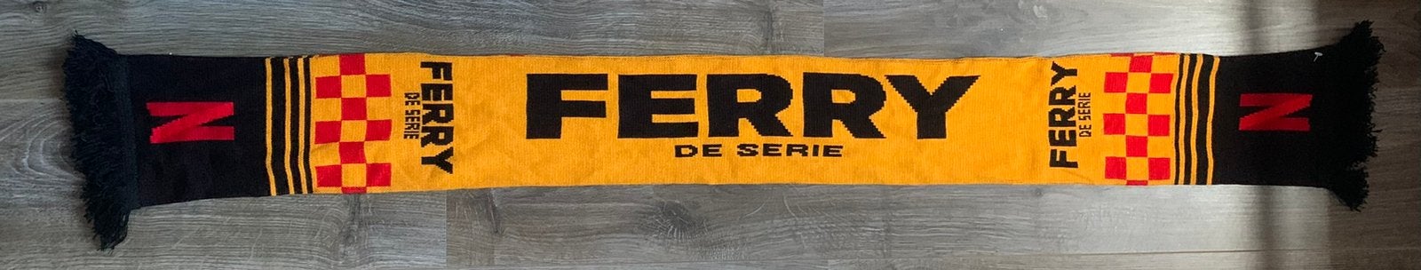 Ferry: De Serie (NetFlix) Sjaal, Ophalen of Verzenden