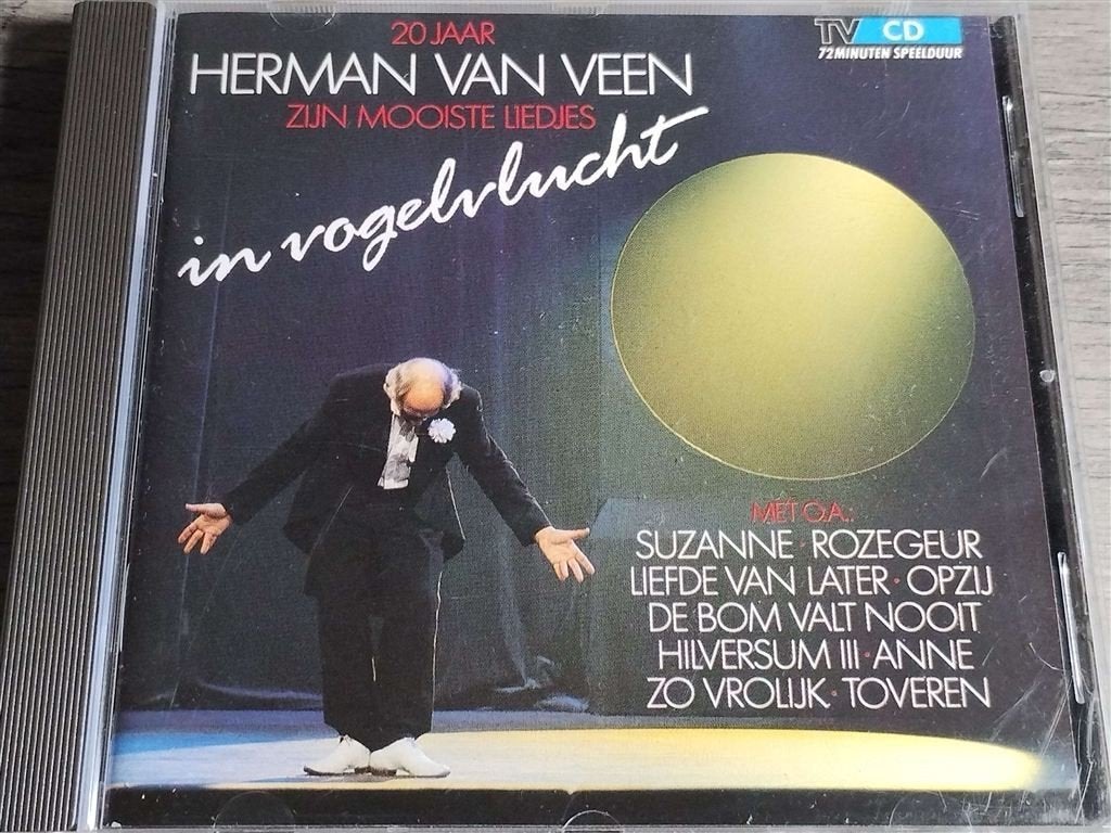 Herman Van Veen - In Vogelvlucht [Zijn Mooiste Liedjes], Ophalen of Verzenden, Zo goed als nieuw, Levenslied of Smartlap