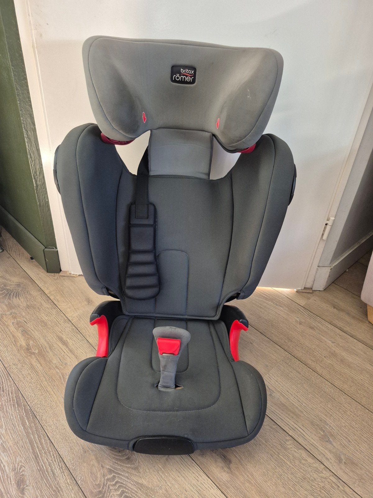 Britax Römer autostoel met Isofix, Kinderen en Baby's, Autostoeltjes, Ophalen, Romer, Gebruikt, Verstelbare rugleuning