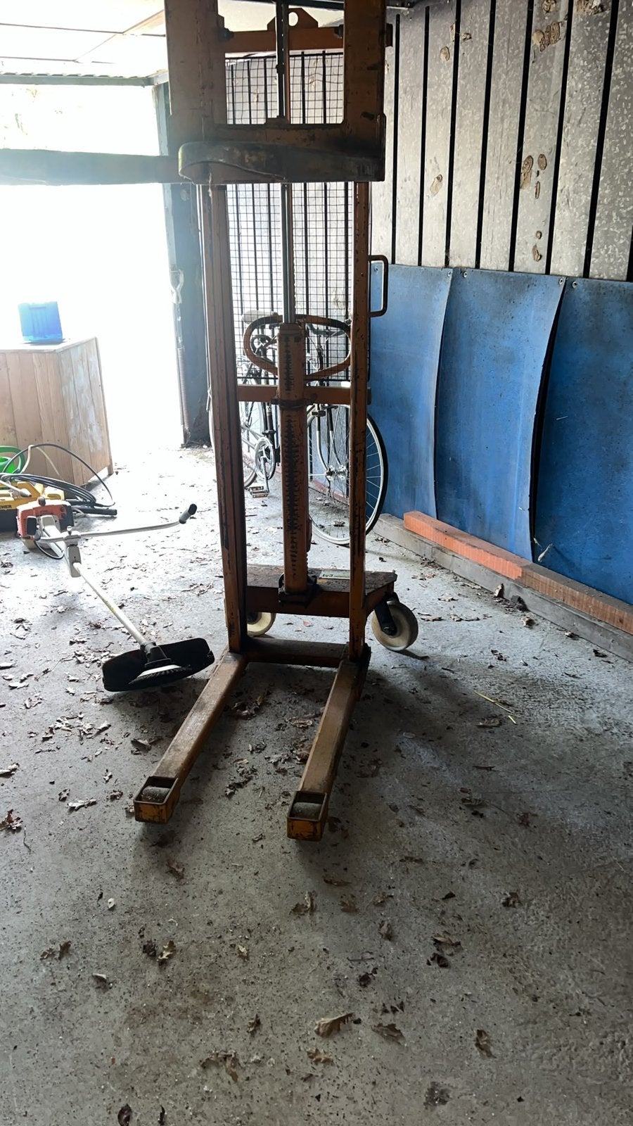 Handhydraulische stapelaar / handheftruck 500 kg – hef 1,8 m, Ophalen, Gebruikt