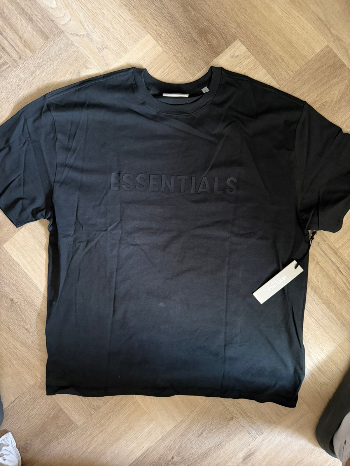 Essentials shirt zwart los XL, Ophalen of Verzenden, Zo goed als nieuw, Maat 56/58 (XL), Zwart
