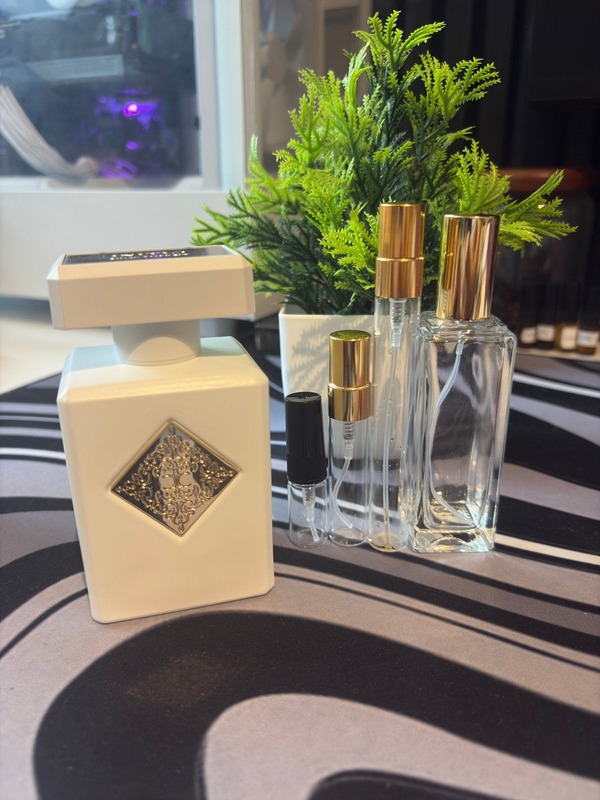 Initio - Musk Therapy Sample/Decant/Sample, Sieraden, Tassen en Uiterlijk, Uiterlijk | Parfum, Ophalen, Zo goed als nieuw