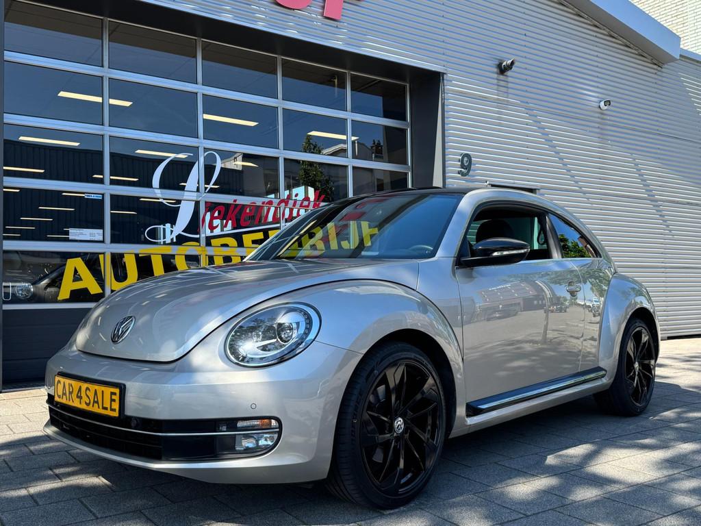 Volkswagen Beetle 1.4 TSI Sport 160PK - Navigatie I Airco I, Auto's, Volkswagen, Voorwielaandrijving, Stof, 4 cilinders, Origineel Nederlands