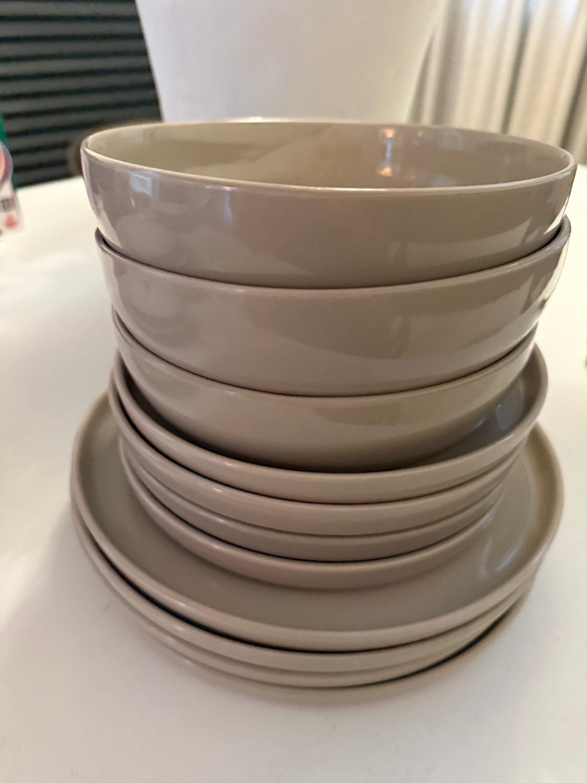 Magnifique Servies: Borden en Soepkommen, Ophalen, Zo goed als nieuw, Overige merken, Compleet servies