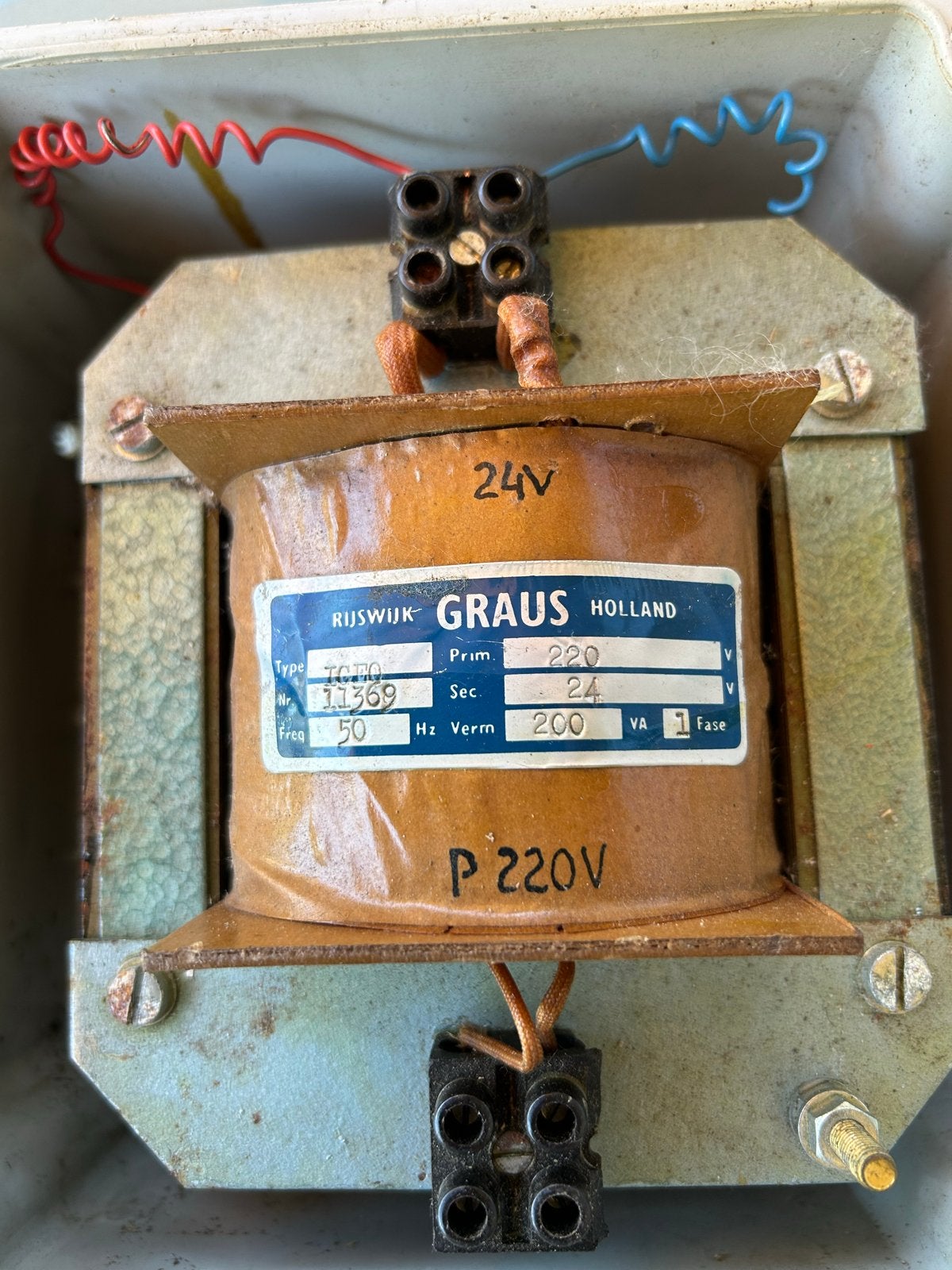 Graus Holland 220V naar 24V transformator in behuizing, Ophalen of Verzenden, Gebruikt