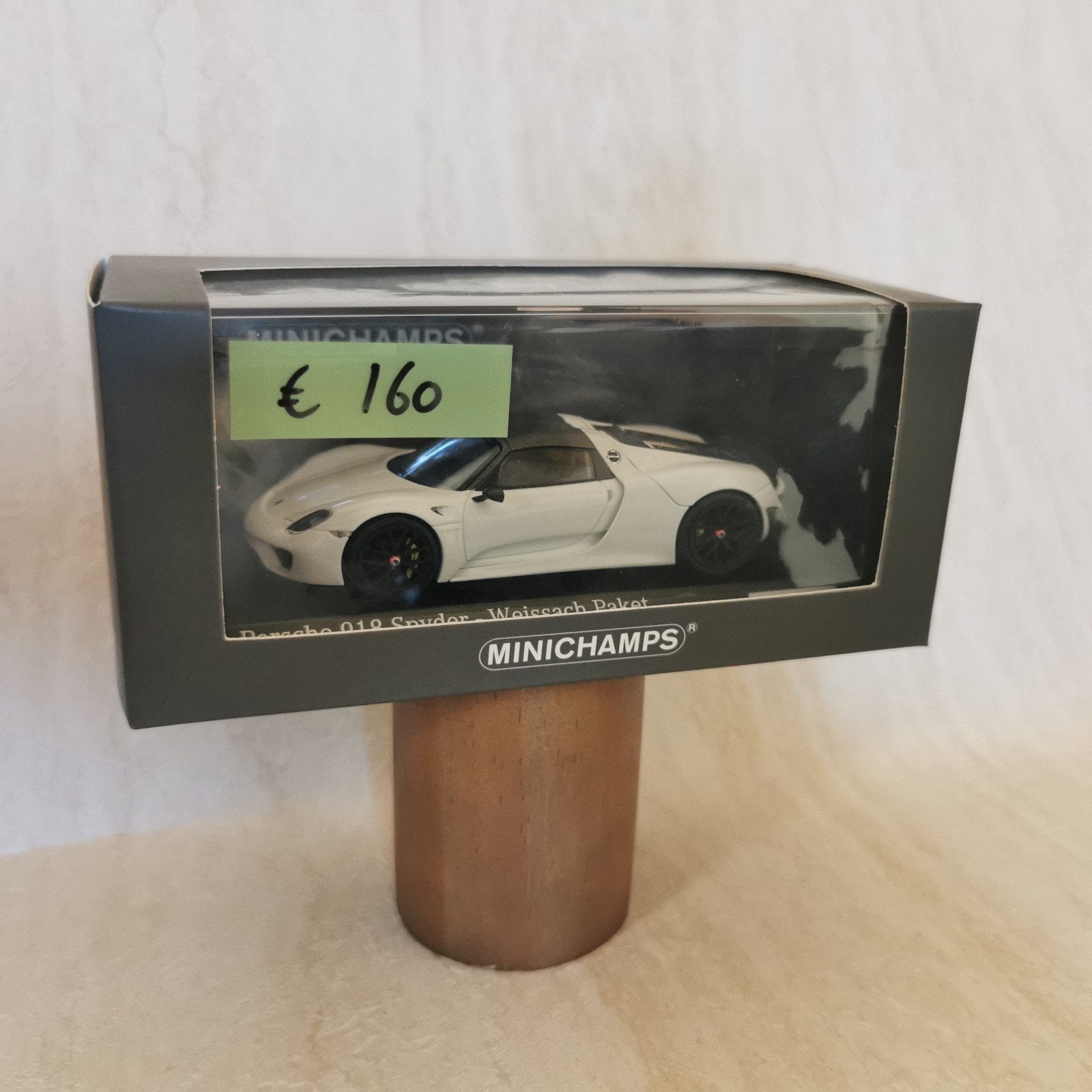 Minichamps Porsche 918 Spyder Weissach - Schaal 1:43, Ophalen of Verzenden, Nieuw, Auto, MiniChamps