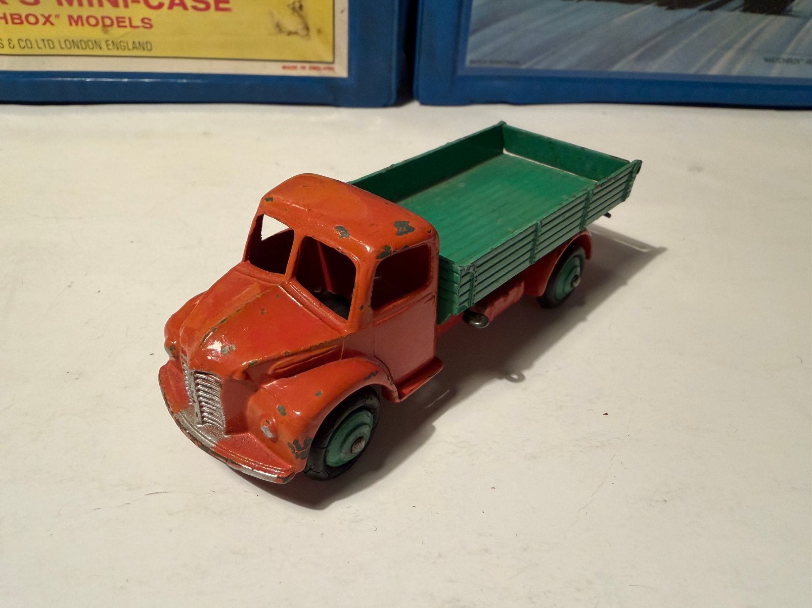 Dinky Toys Nr.414 Dodge Rear Tipping Wagon, Ophalen of Verzenden, Gebruikt, Bus of Vrachtwagen, Dinky Toys