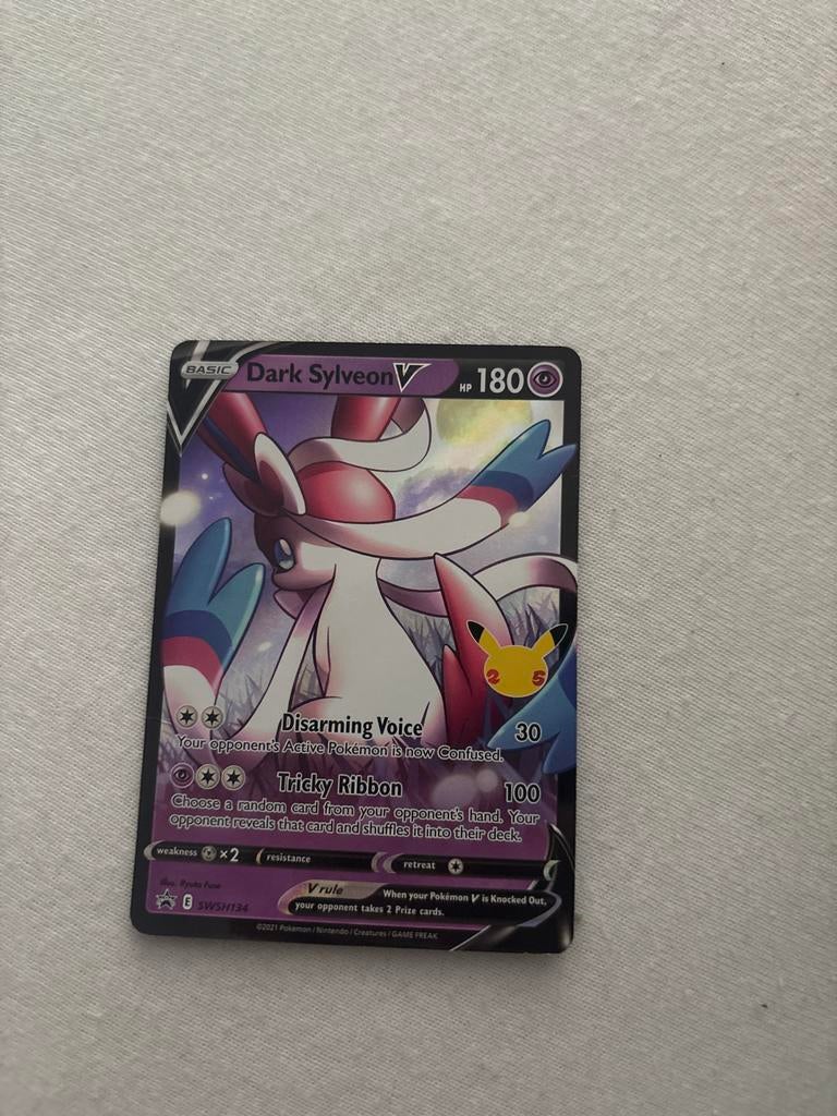 Dark Sylveon V Celebrations Pokémon Kaart, Ophalen of Verzenden, Zo goed als nieuw, Losse kaart, Foil