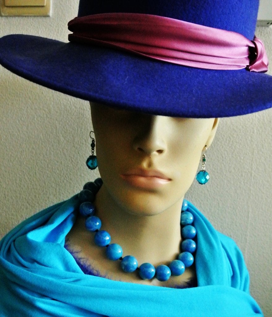 Halsketting geknoopte ketting gemarmerde blauwe kralen, Ophalen of Verzenden, Gebruikt, Blauw, Overige materialen
