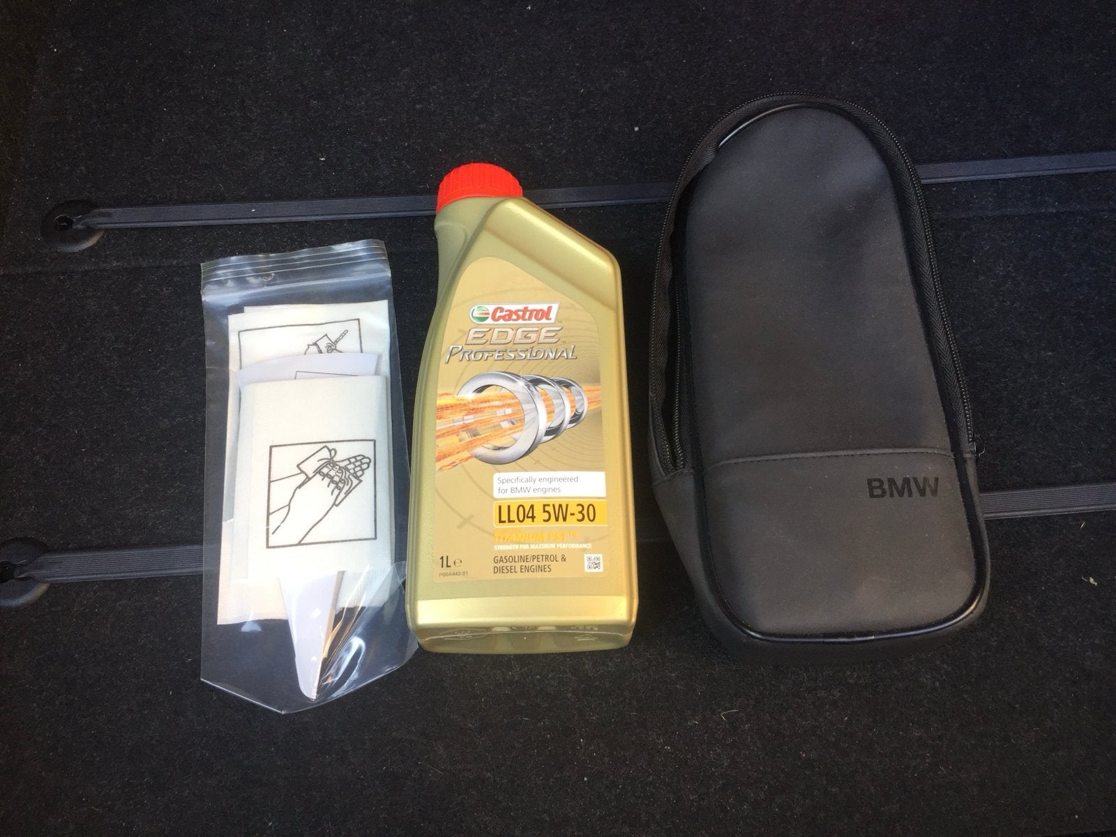 Castrol Edge Professional LL04 5W-30 motorolie + BMW etui, Ophalen, Nieuw