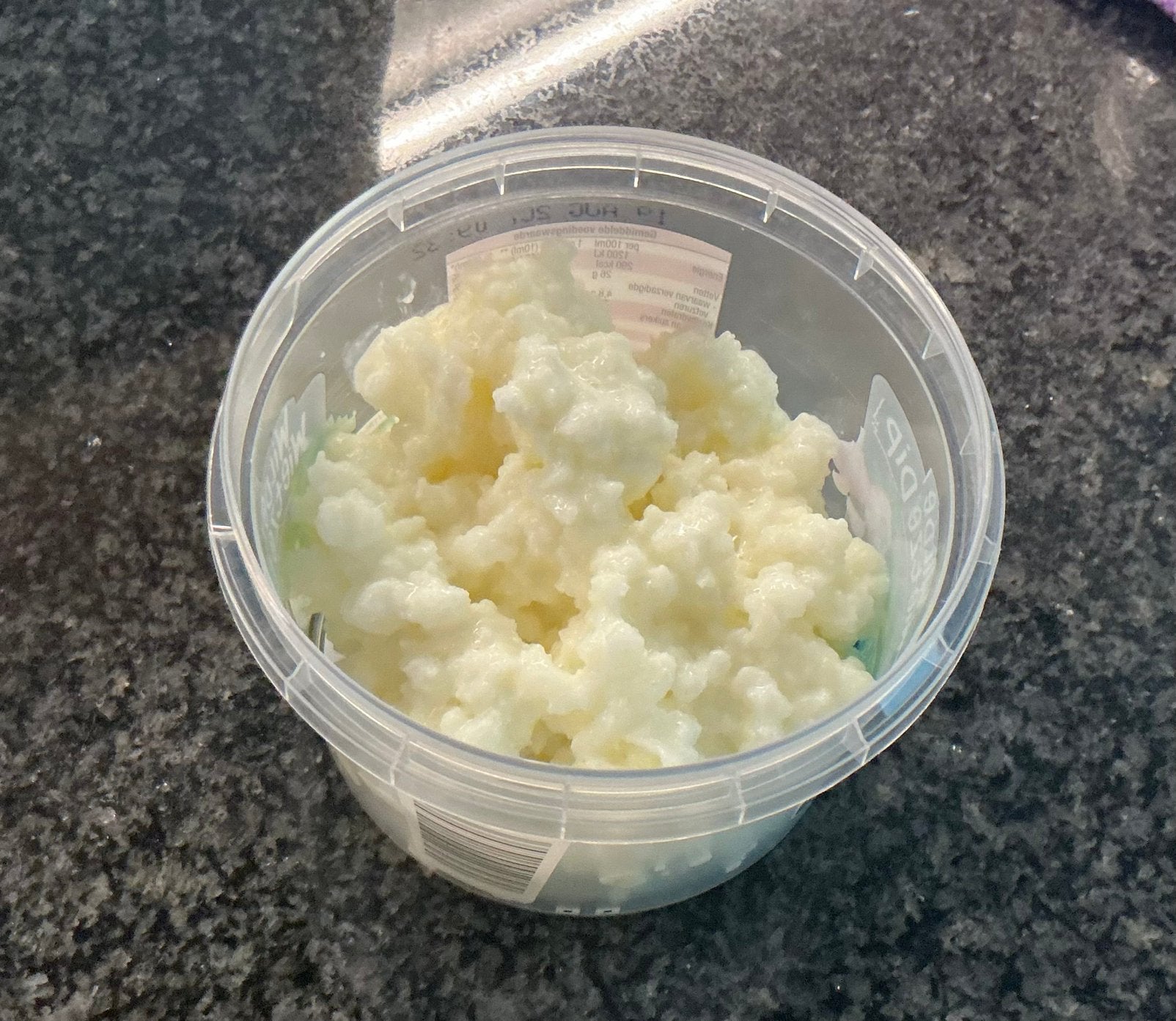 50 gram verse kefir, Diversen, Ophalen