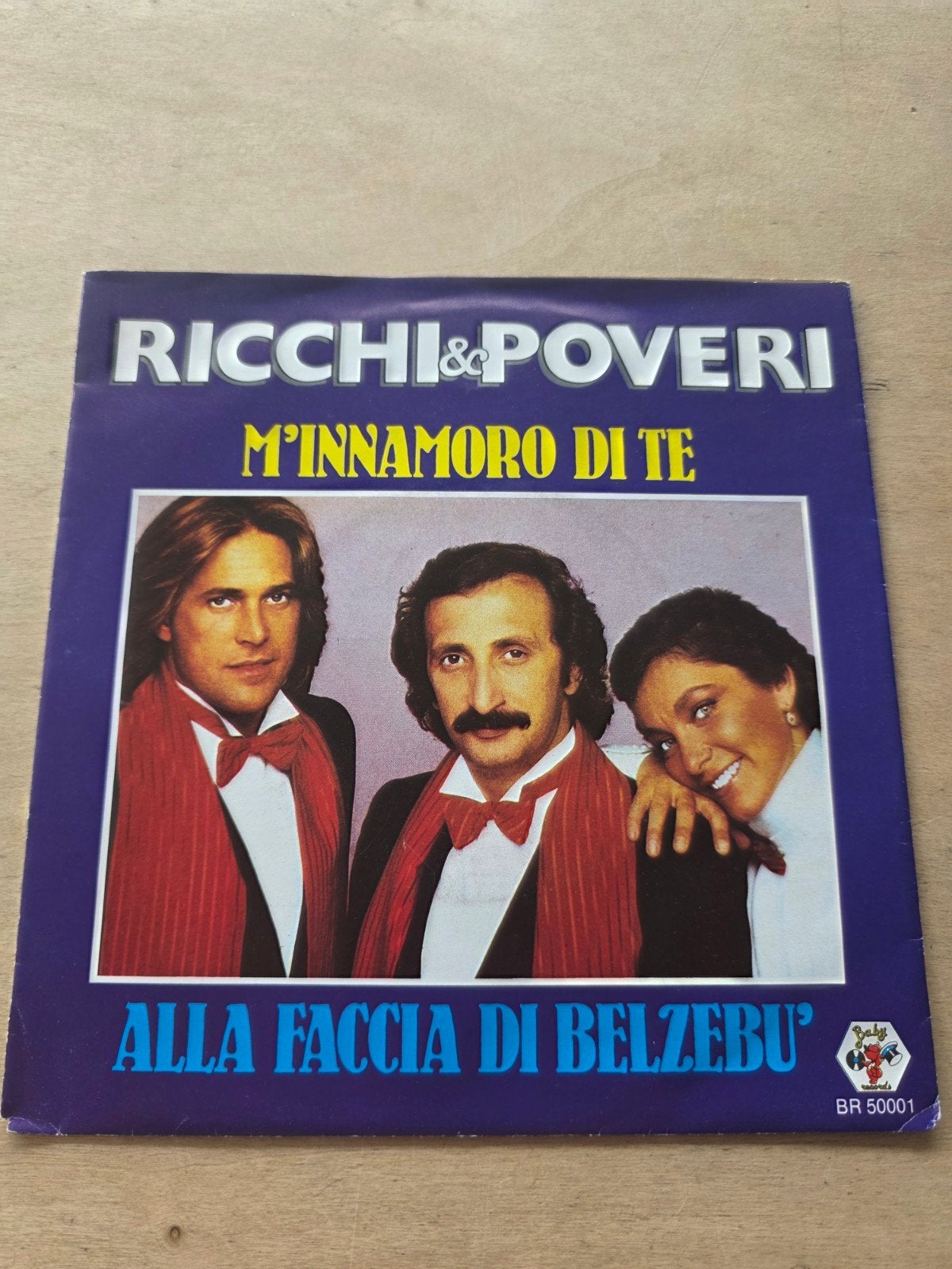 Ricchi  e Poveri - m'innamoro di te, Gebruikt, Overige genres, 7 inch, Ophalen of Verzenden