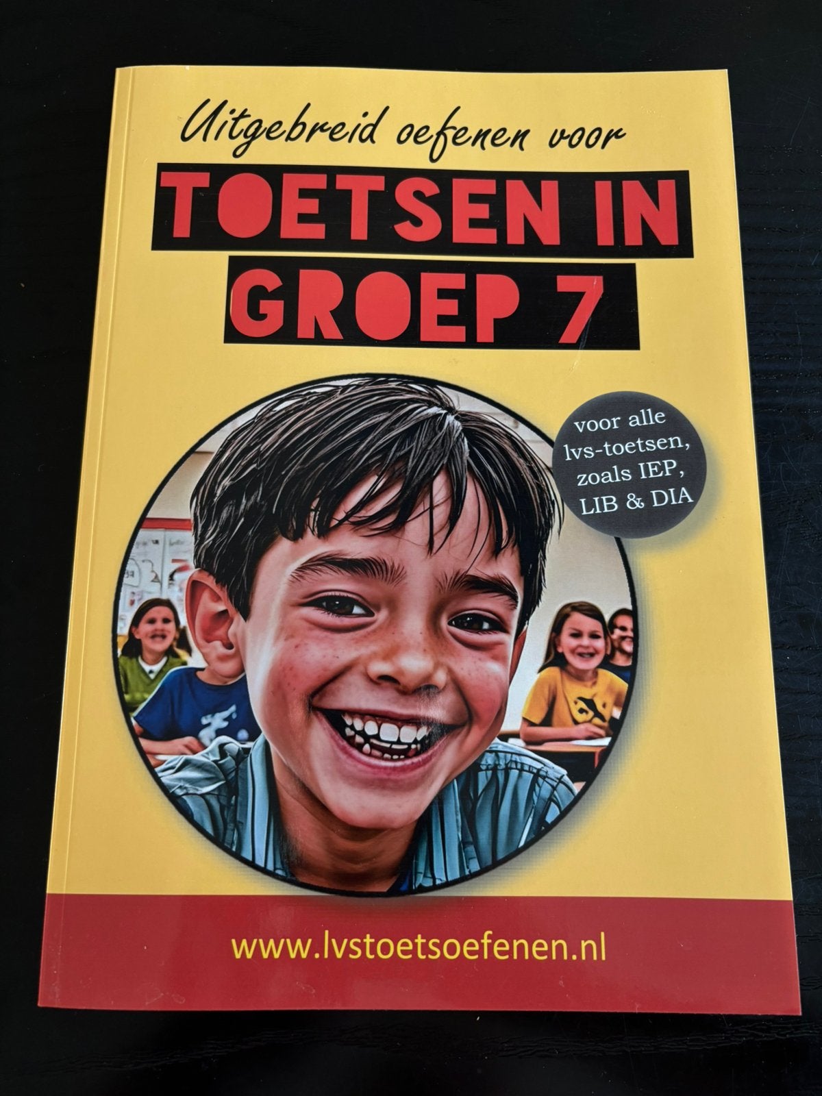 Oefenboek Toetsen groep 7 M7/E7 IEP DIA LiB, Ophalen of Verzenden, Zo goed als nieuw