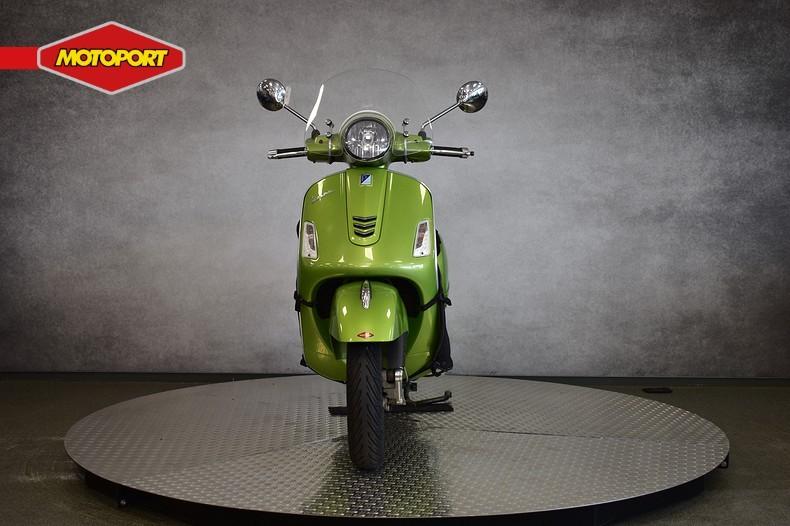 Vespa GTS 300 ABS (bj 2017), Scooter, Info@piaggio.com, Bedrijf, Viale Rinaldo Piaggio, 25
56025  Pontedera, IT