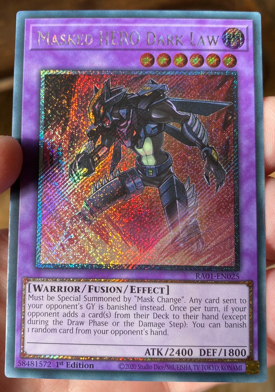 Yu-Gi-Oh! Masked HERO Dark Law RA01 1st Edition !, Ophalen of Verzenden, Zo goed als nieuw, Losse kaart, Foil