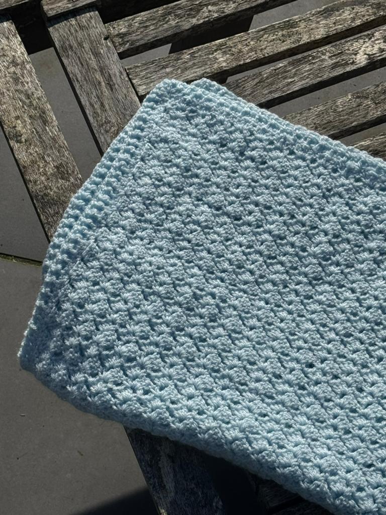 Handgemaakte baby deken / handmade baby blanket, Kinderen en Baby's, Ophalen of Verzenden, Nieuw, Deken
