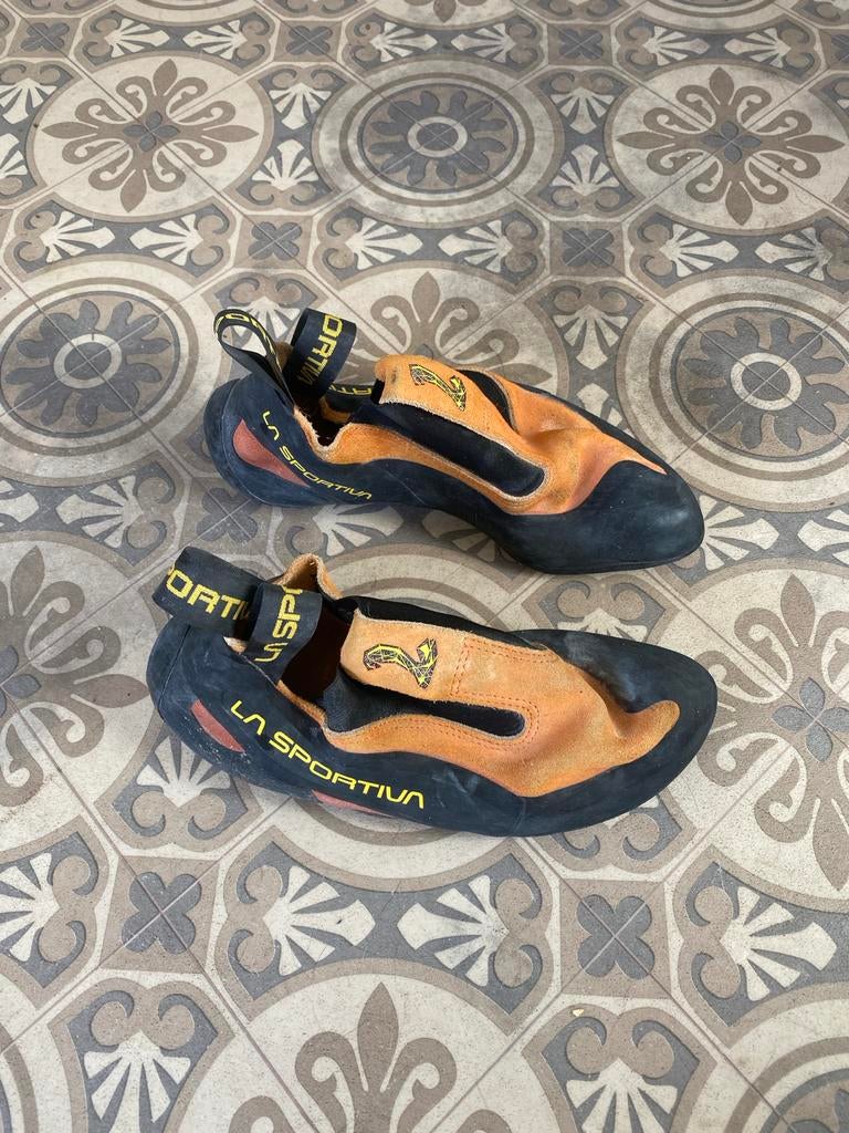 La Sportiva klimschoenen, Sport en Fitness, Klimsport, Ophalen of Verzenden, Gebruikt, Klimsportschoenen