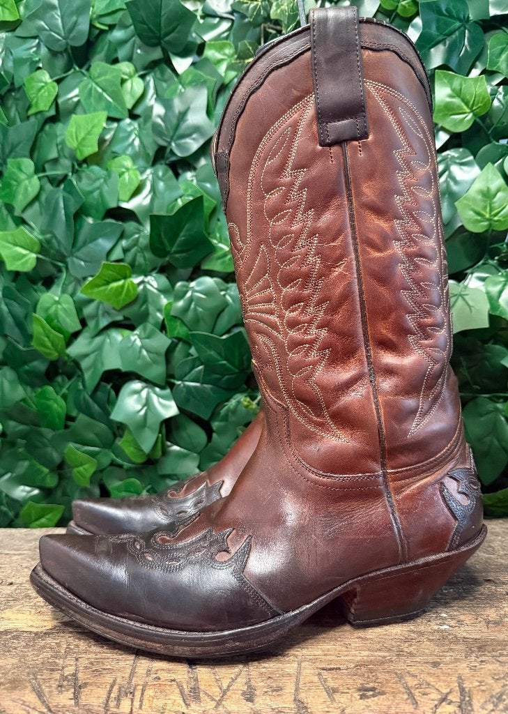 bijna Nieuwe fantastisch mooie laarzen van sendra maat 42