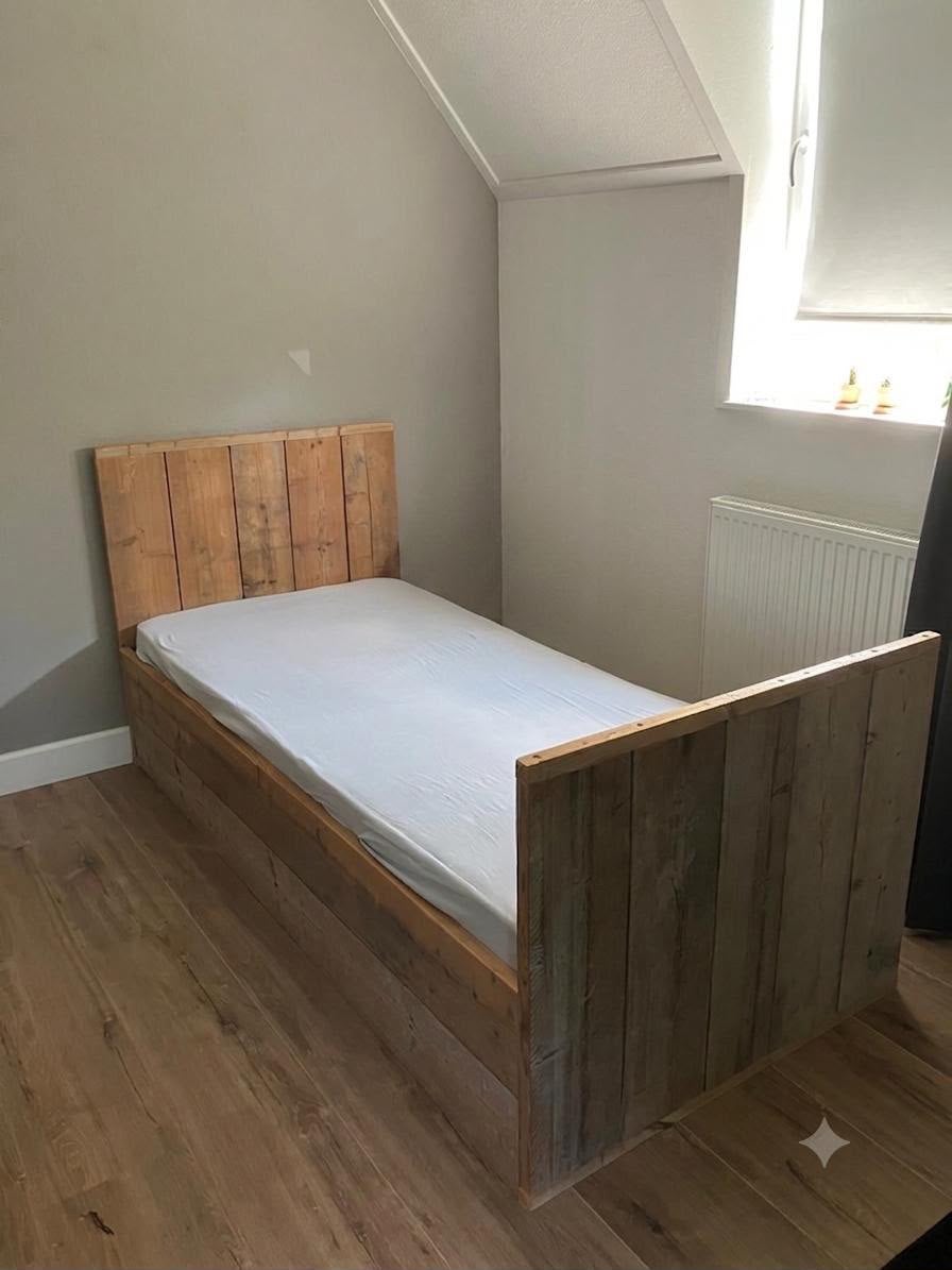 Steigerhouten bed en kast, Ophalen, 90 cm, Eenpersoons, Steigerhout