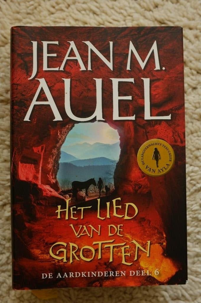 Jean M. Auel ~ Het lied van de grotten., Ophalen of Verzenden, Zo goed als nieuw, Jean M. Auel