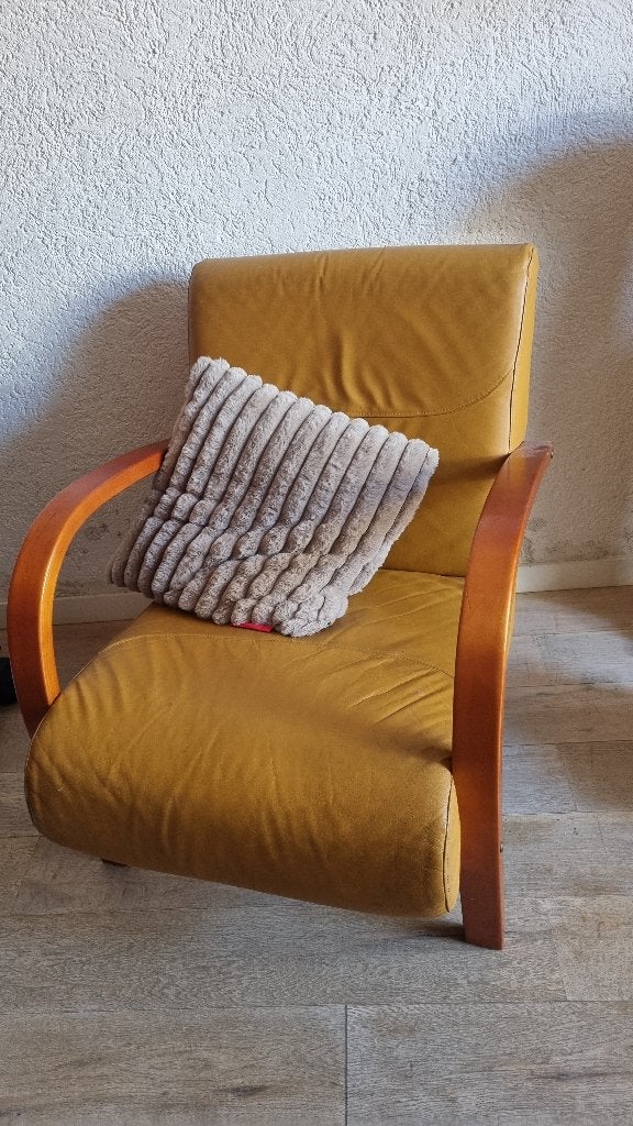 LEREN DESIGN STOEL, Huis en Inrichting, Ophalen, Minder dan 50 cm, Minder dan 75 cm, Zo goed als nieuw