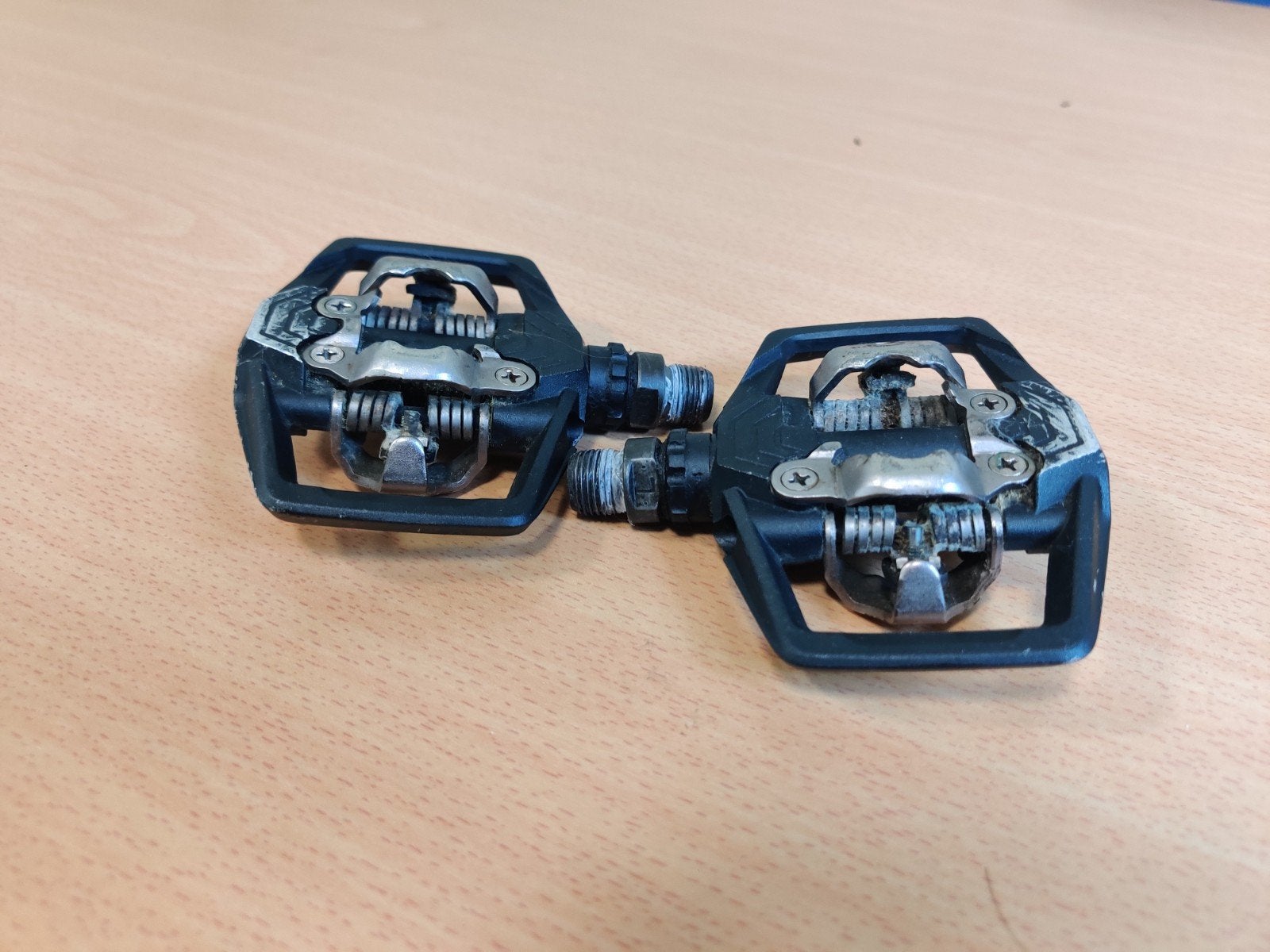 Shimano SPD pedals me700, Fietsen en Brommers, Fietsonderdelen, Ophalen of Verzenden, Zo goed als nieuw