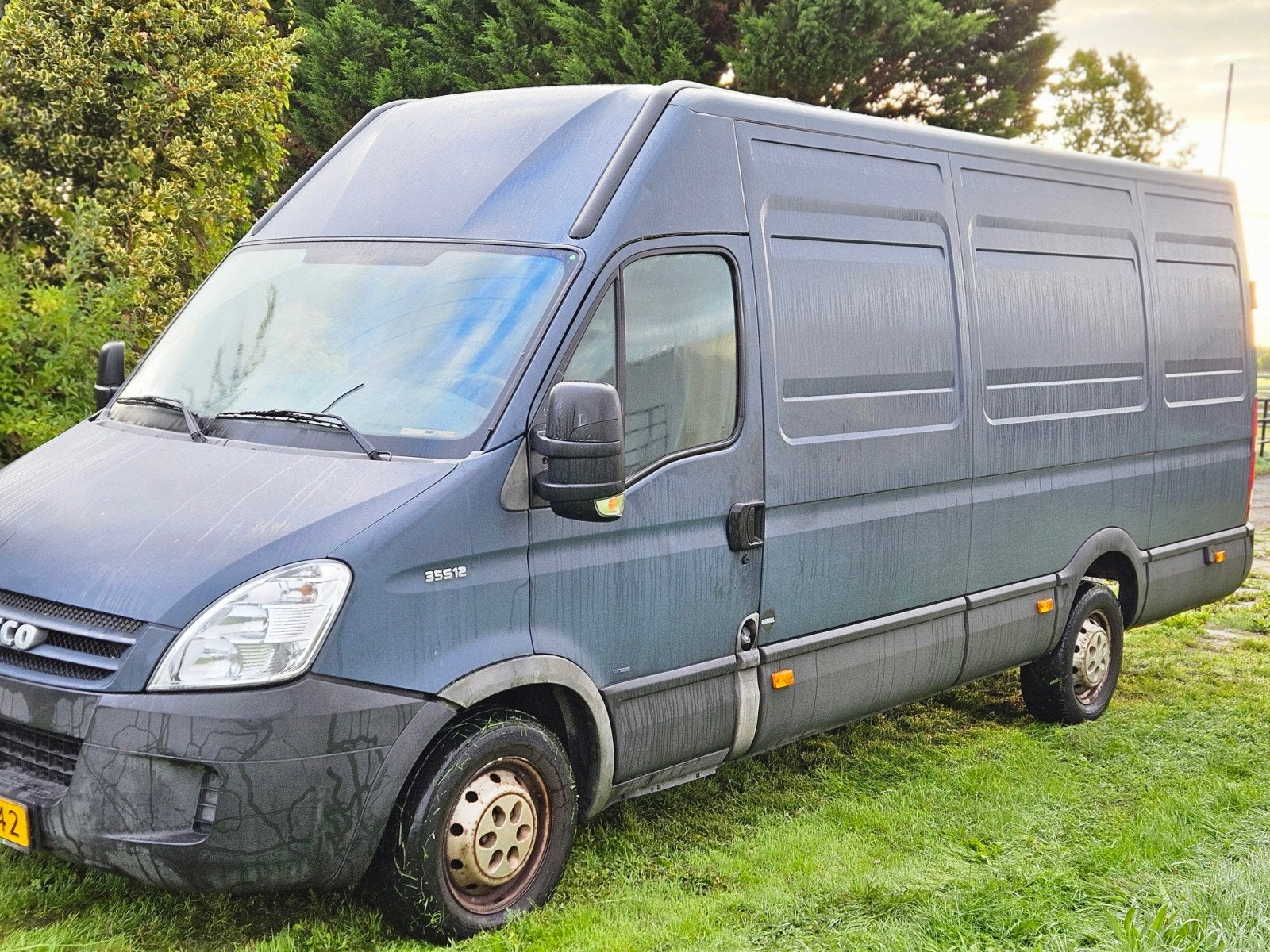 Iveco daily -verlengd- export/handel, Auto's, Stof, Zwart, 2287 cc, Iveco