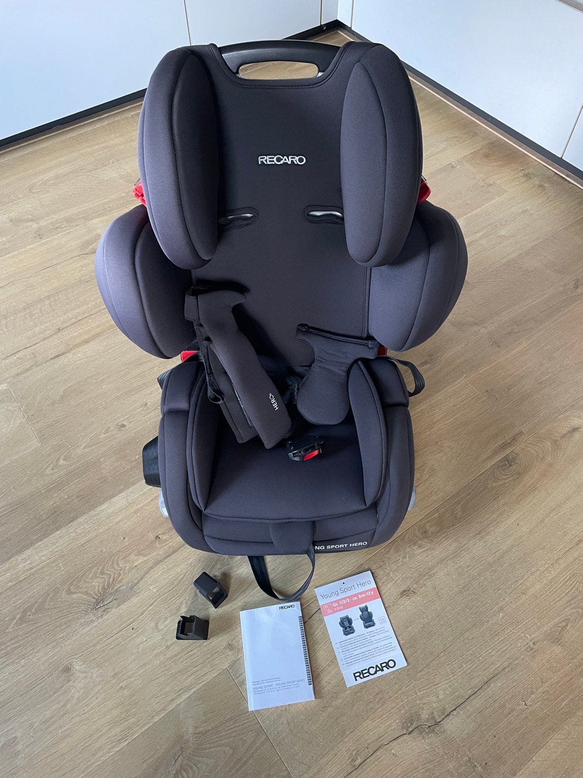 Recaro Young Sport Hero autostoel 9-36 kg, Kinderen en Baby's, Autostoeltjes, Ophalen, Zijbescherming, 9 t/m 36 kg, Gebruikt