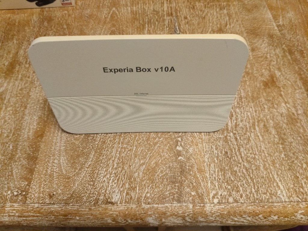 Arcadyan Experia Box V10A (KPN modem/router) – Gebruikt, Ophalen of Verzenden, Gebruikt, Router, Arcadyan