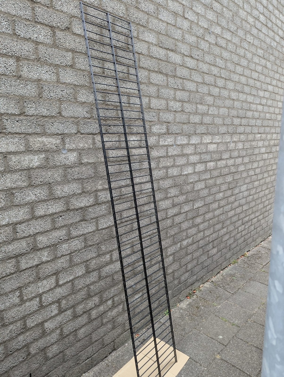 Dubbelstaafs hekwerk 8/6/8 zwart circa 250 x 42 cm, Tuin en Terras, Tuinhekken en Hekwerk, Ophalen, Gebruikt, IJzer, Dubbelstaafmat hekwerk