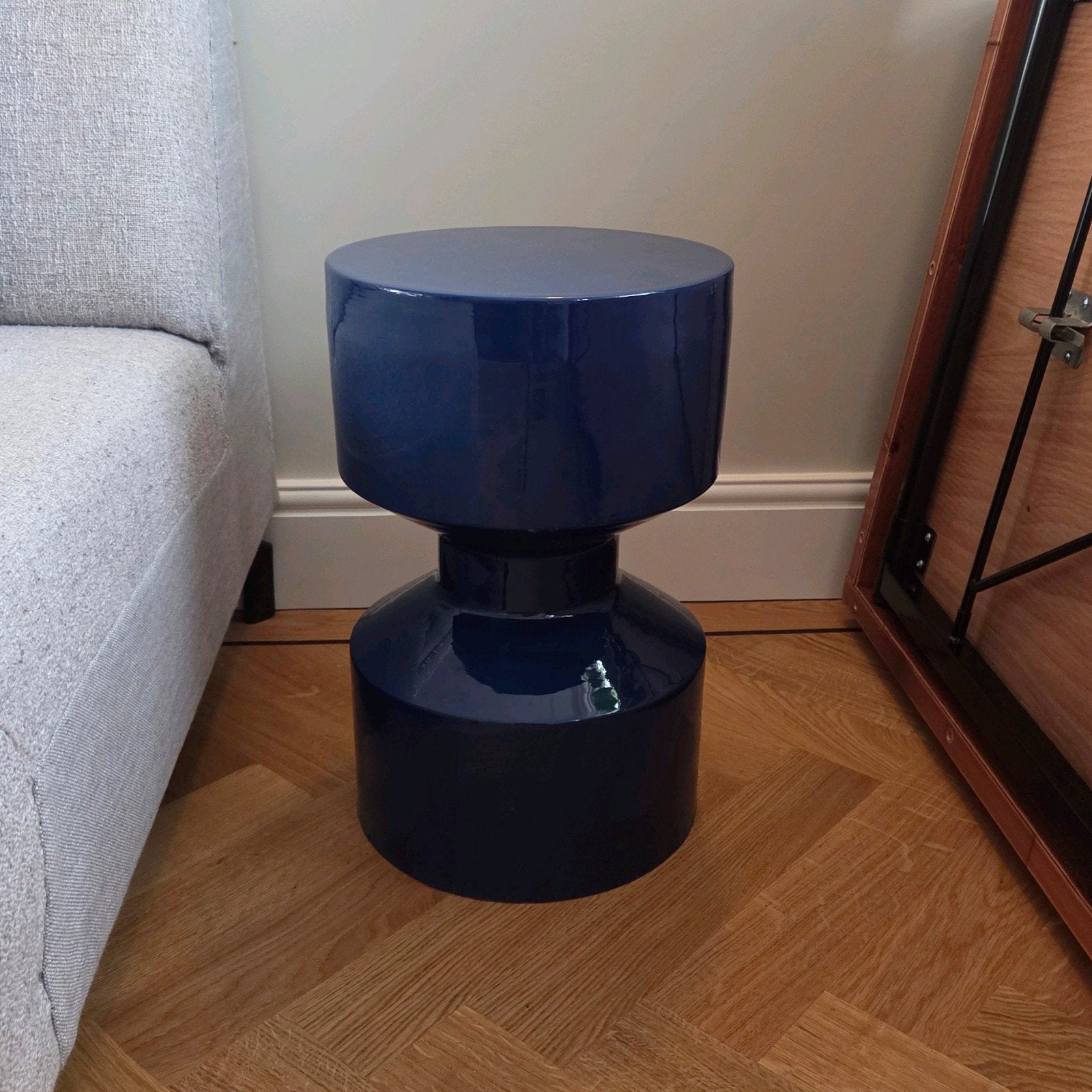 Blauwe bijzettafel/kruk van De Eekhoorn, Huis en Inrichting, Tafels | Bijzettafels, 45 tot 60 cm, Overige materialen, Minder dan 55 cm