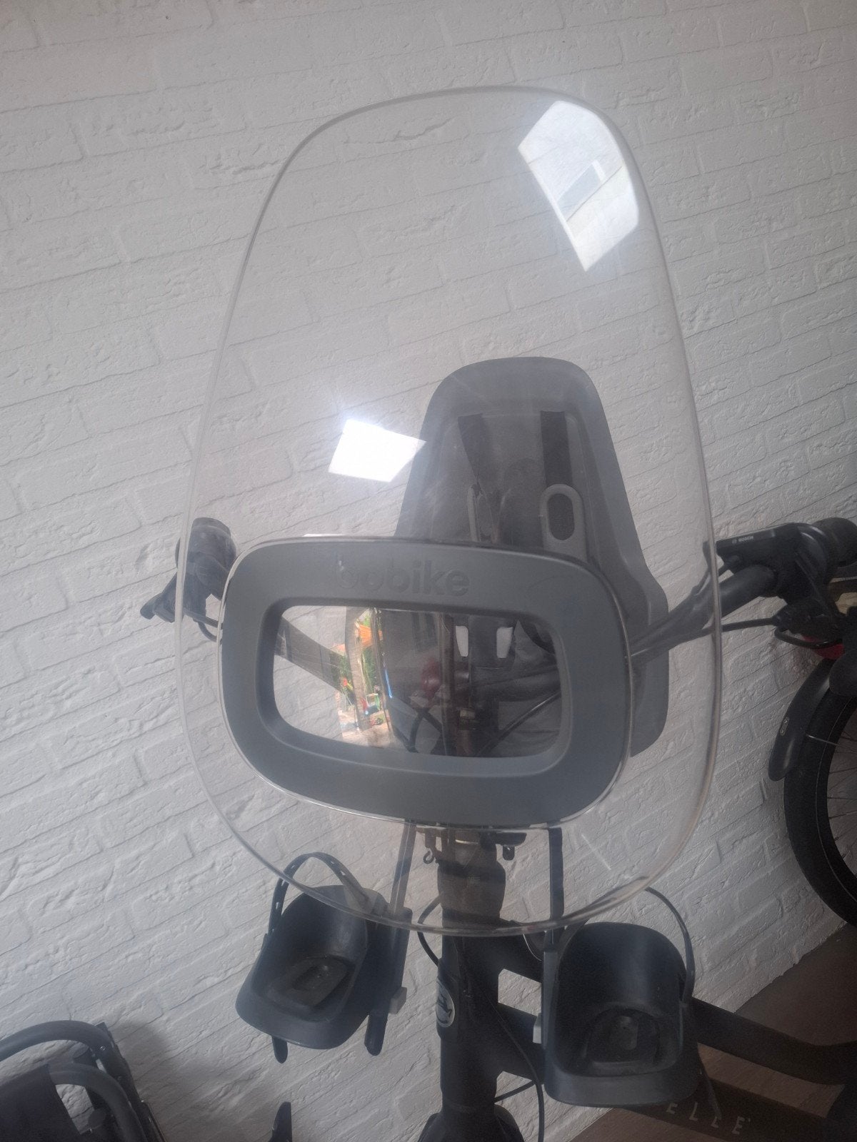Bobike voorzitje met windscherm, Fietsen en Brommers, Fietsaccessoires | Fietsstoeltjes, Voorzitje, Ophalen of Verzenden, Bobike