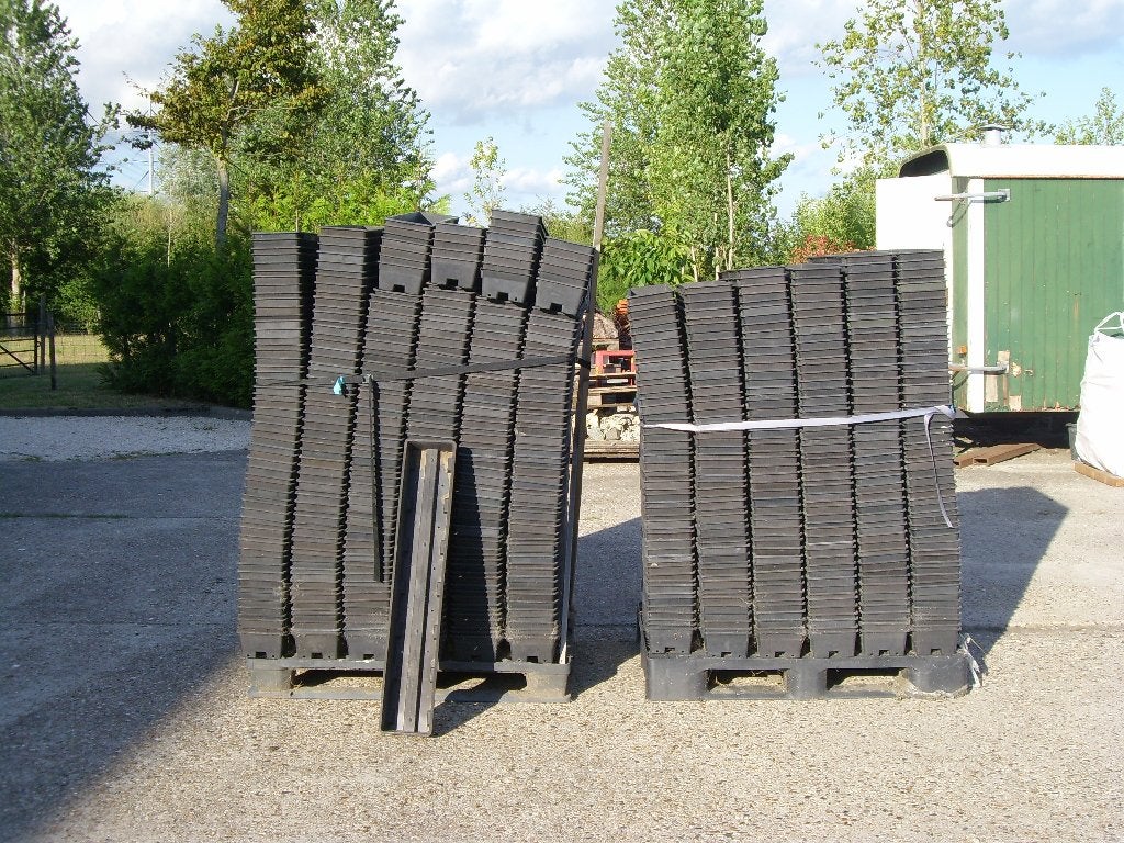meterbakken 570x, Tuin en Terras, Ophalen, Kunststof, Gebruikt, Minder dan 30 cm