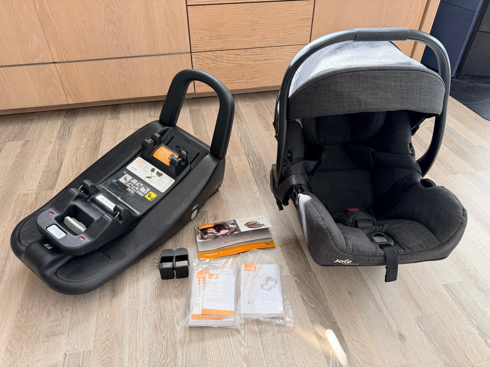 Joie i-Gemm 2 autostoel met isofix Base (Maxi-Cosi), Gebruikt, Zijbescherming, Isofix, 0 t/m 13 kg
