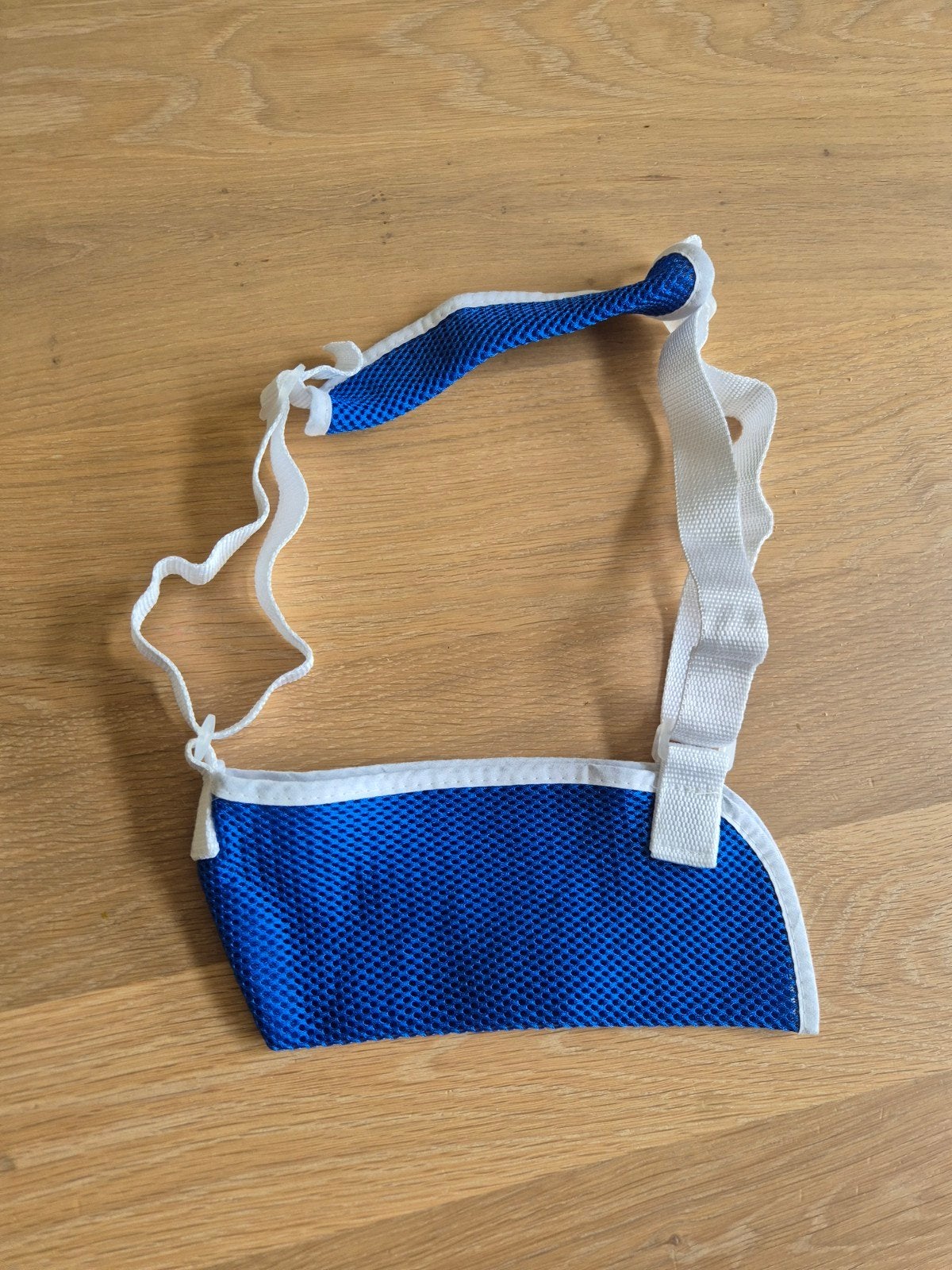 Kinder mitella, Ophalen of Verzenden, Zo goed als nieuw, Blauw, Jongen of Meisje