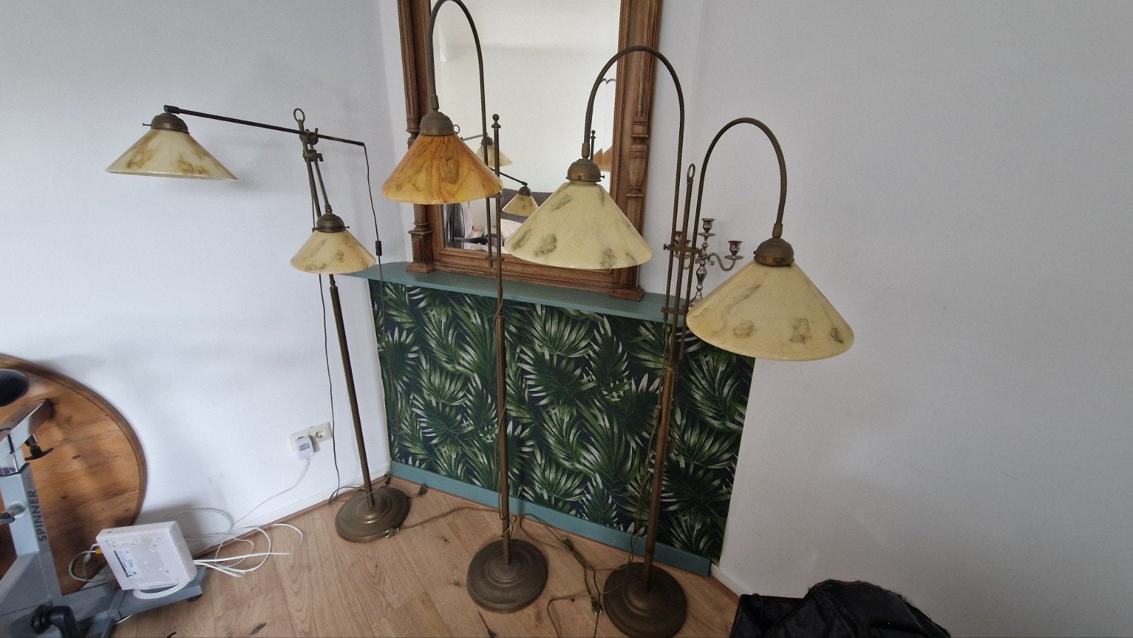 vintage vloerlampen 170h met glazen kappen, Ophalen, Klassieke Jugendstil / Art Nouveau, E27 (groot), Zo goed als nieuw
