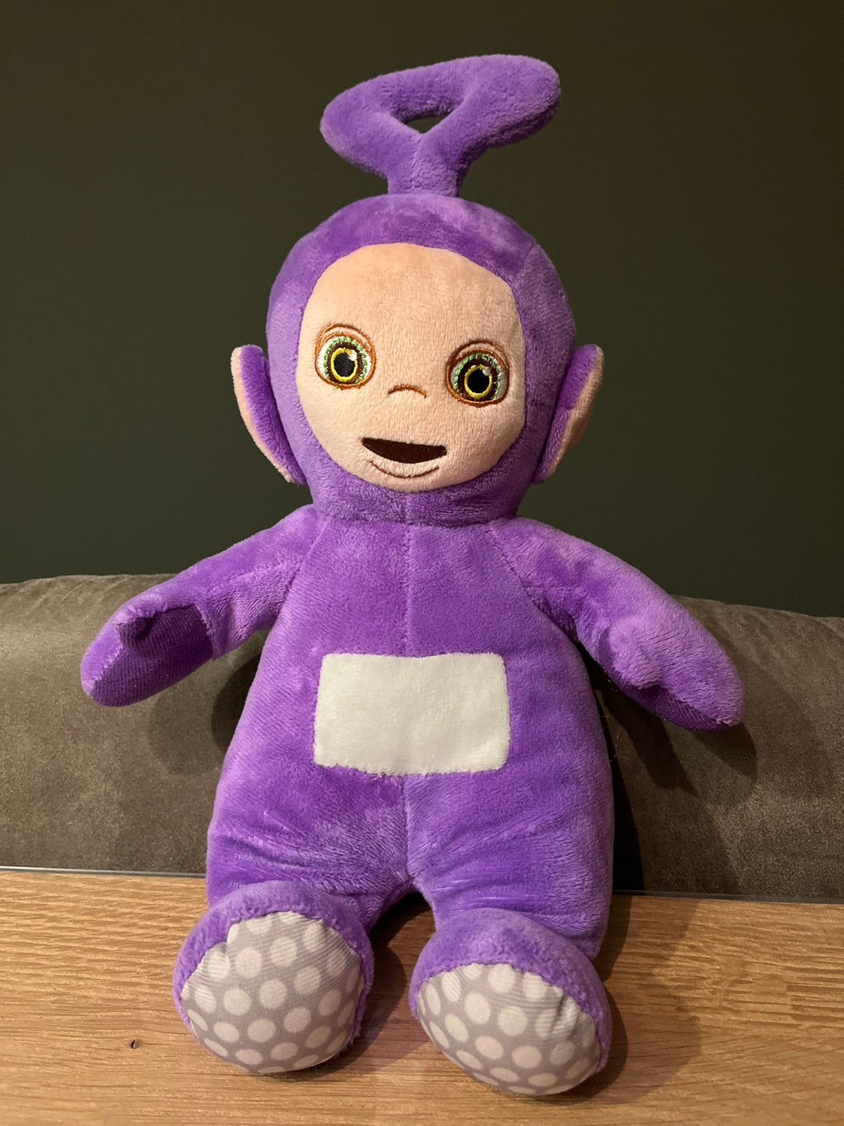 Leuke Teletubbie Tinky Winky knuffel 30cm, Kinderen en Baby's, Speelgoed | Knuffels en Pluche, Ophalen of Verzenden, Zo goed als nieuw