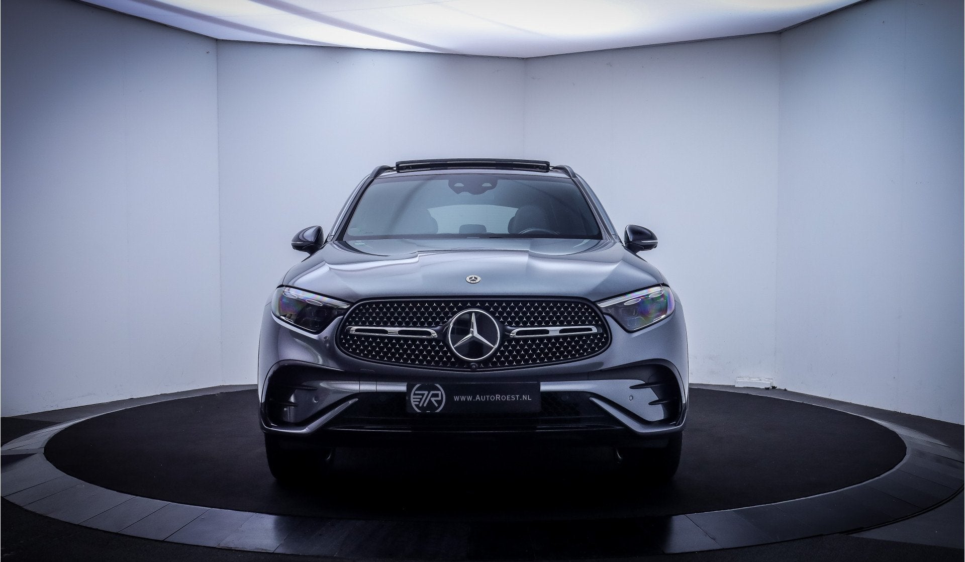 Mercedes-Benz GLC 400e 4MATIC AMG Line SOH 96% | PANO | BURM, Dealer onderhouden, Gebruikt, Zwart, Vierwielaandrijving