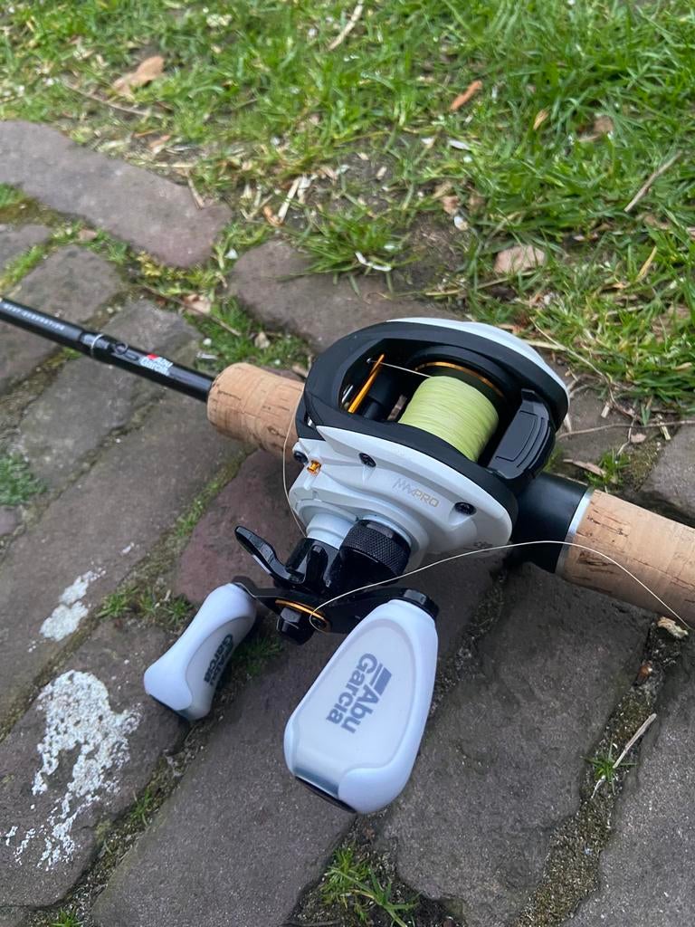 Abu garcia max pro 15-60 gram, Ophalen of Verzenden, Zo goed als nieuw, Werphengel
