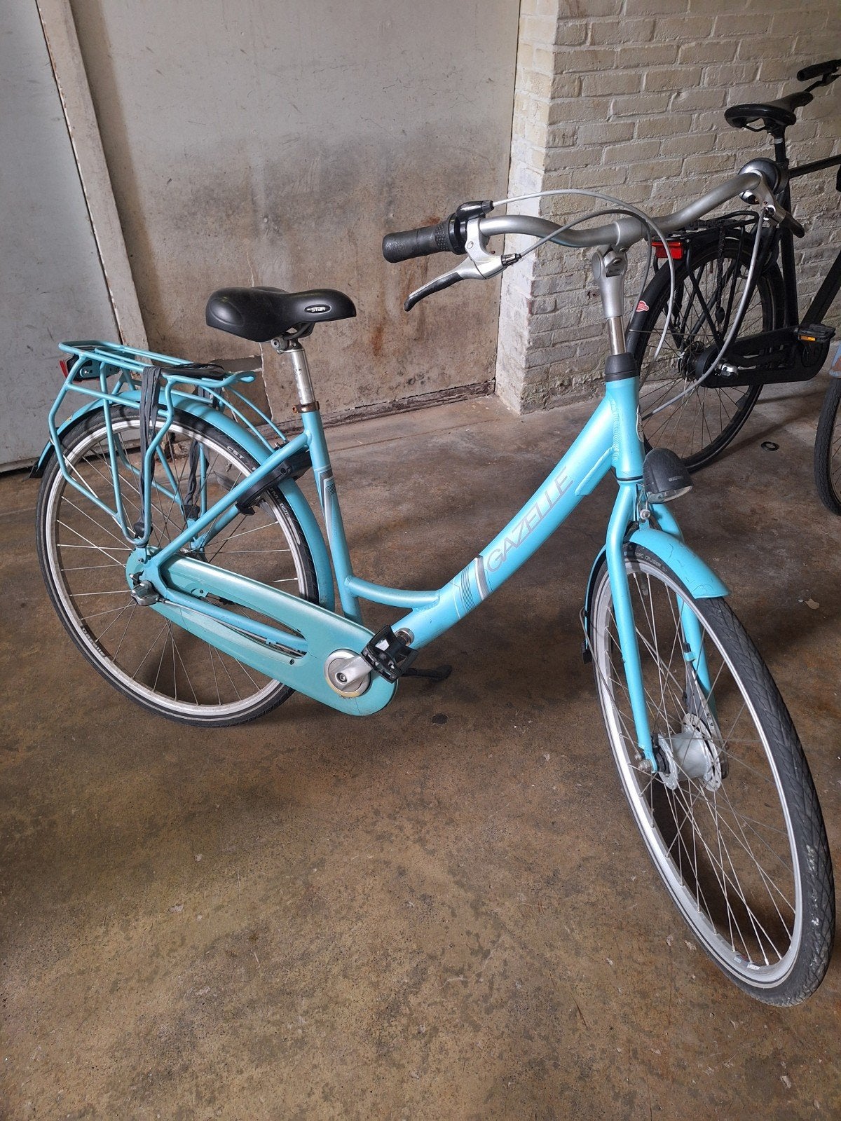 Gazelle damesfiets turquoise – lage instap – nette staat, Ophalen, Gebruikt, Gazelle, Versnellingen