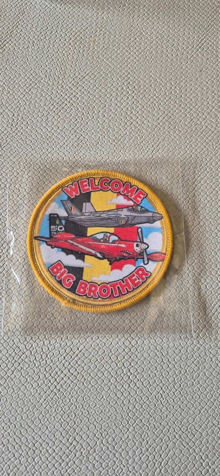 Patch welkom Big Brother Patch., Ophalen of Verzenden, Luchtmacht, Embleem of Badge