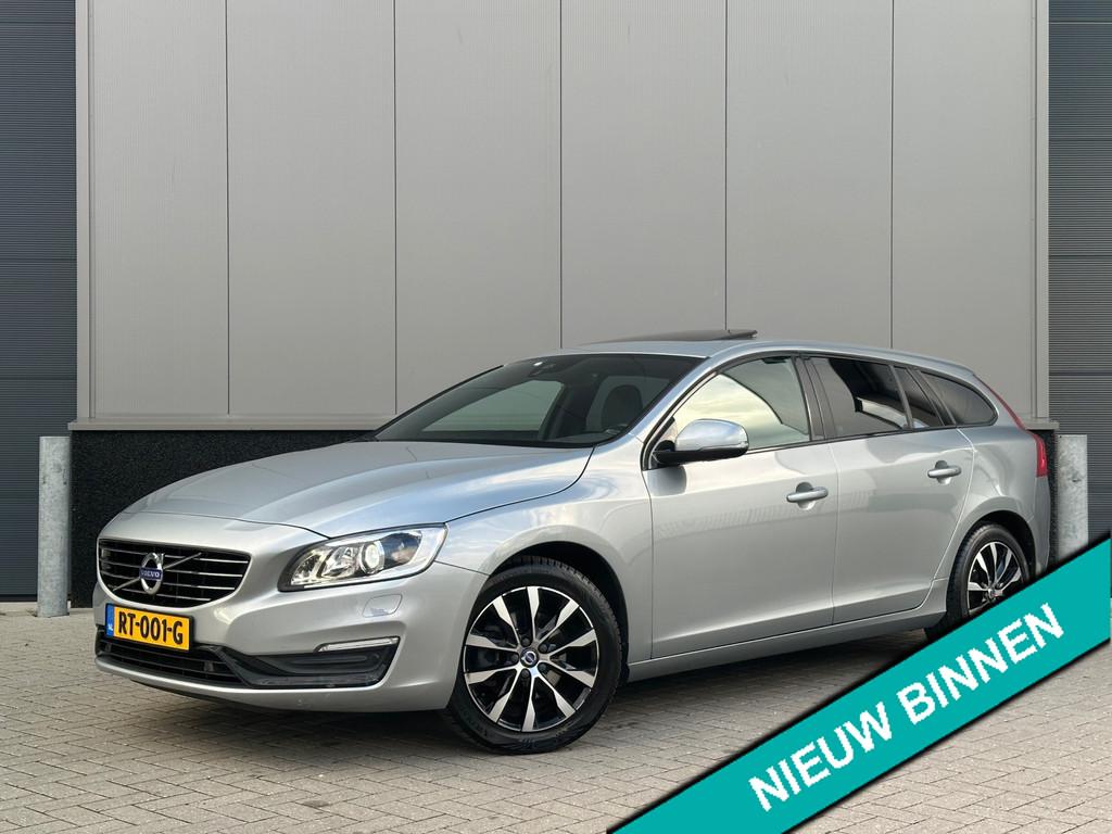 Volvo V60 1.5 T3 Polar+ Dynamic |PANO|LEER|STOELVERWARMING|, Auto's, Euro 6, 4 cilinders, 152 pk, Zilver of Grijs
