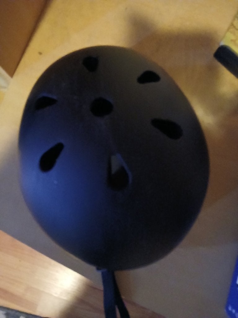Zwarte skatehelm / fietshelm - Maat M, Gebruikt, Ophalen of Verzenden, Heer of Dame, M