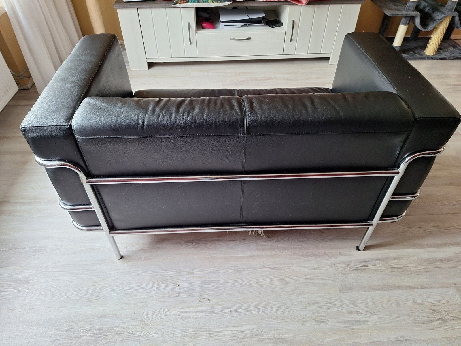 Zwarte leren bank en stoel met chromen frame - Le Corbusier, Ophalen, Gebruikt, Tweepersoons, Rechte bank