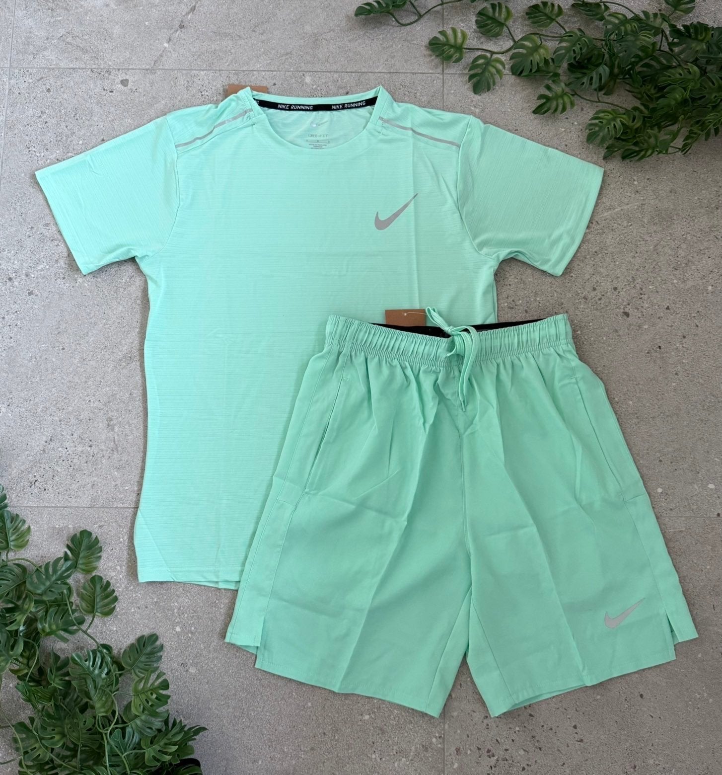 Nike Miller, Ophalen of Verzenden, Nieuw, Maat 46 (S) of kleiner
