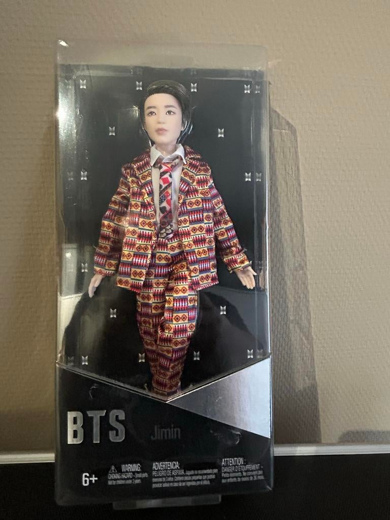 BTS Pop Jimin figuur - Nieuw in verpakking, Ophalen of Verzenden, Nieuw, Overige typen