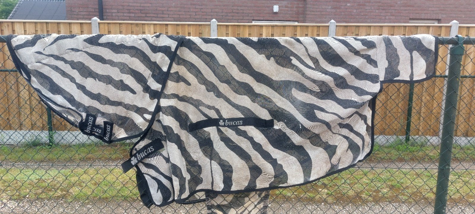 Bucas Buzz-Off zebra vliegendeken met afneembare hals, Dieren en Toebehoren, Gebruikt, Vliegendeken, Afneembare hals, Ophalen