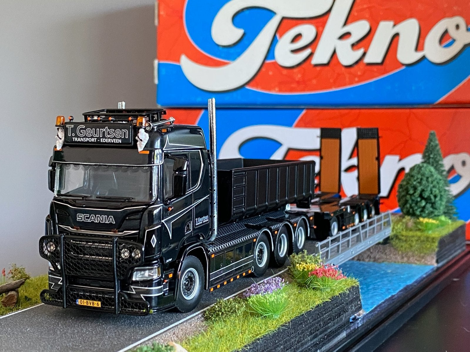 WSI T.Geurtsen, Ophalen, Zo goed als nieuw, Bus of Vrachtwagen, Wsi
